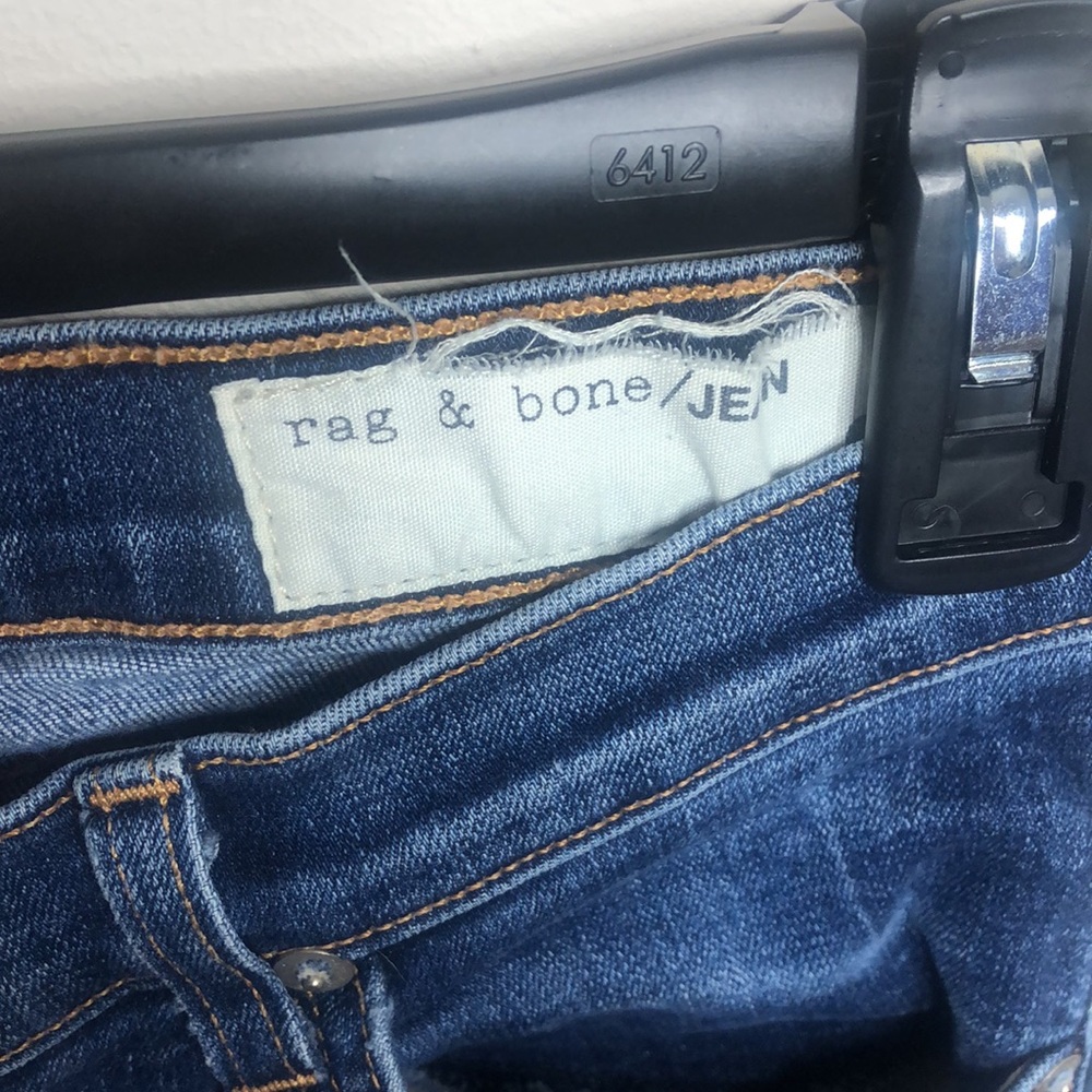 RAG & BONE Skinny Jeans - Picture 10 of 12